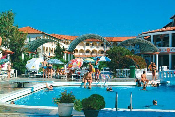 Attika Beach Hotel Korfu Kültér fotó